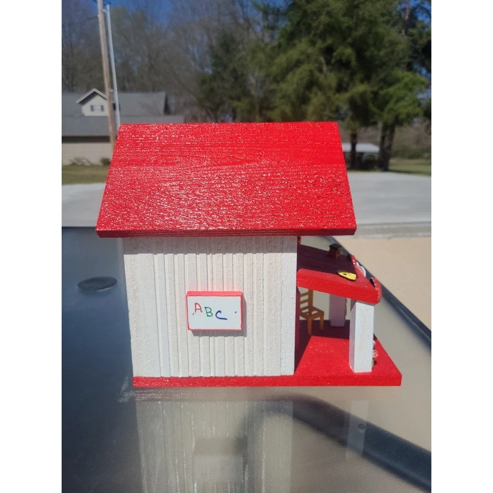 Teacher Theme Custom Made Brand New Bird House Amazing Detail & Color 11' by 11'